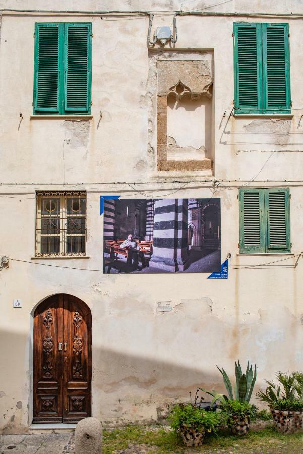 Centro Storico Carlo Alberto Альгеро Екстер'єр фото