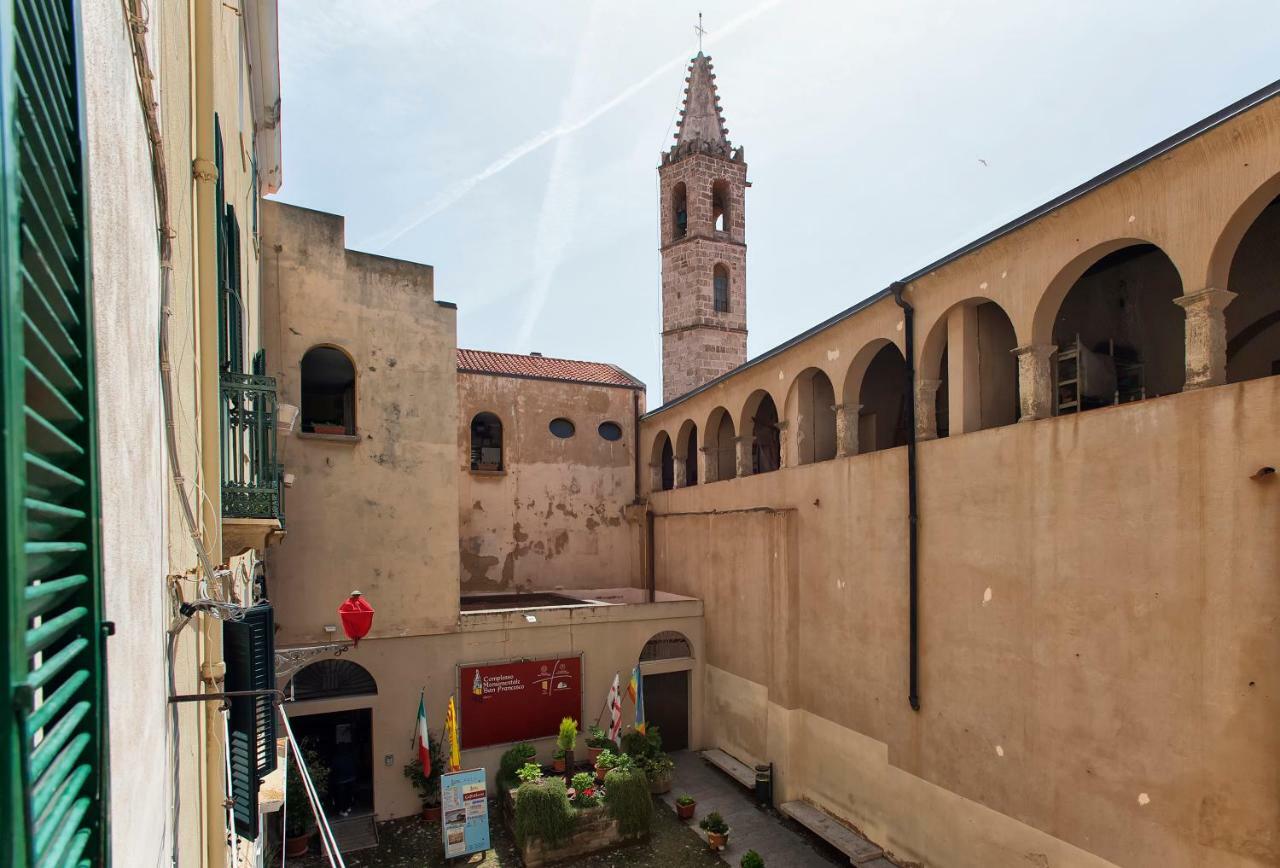 Centro Storico Carlo Alberto Альгеро Екстер'єр фото