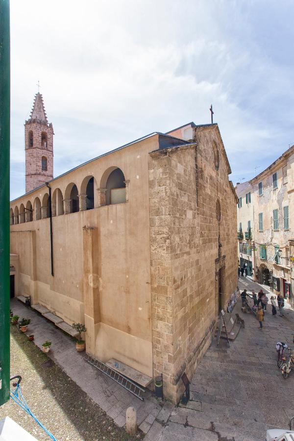Centro Storico Carlo Alberto Альгеро Екстер'єр фото